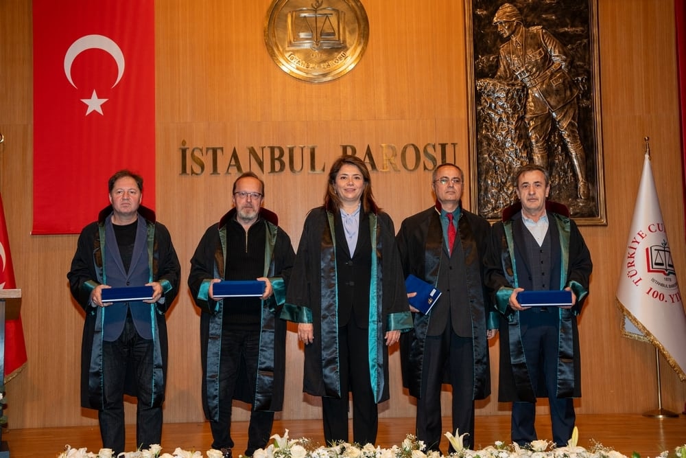 Meslekte 25, 30 ve 35 Yılını Dolduran Meslektaşlarımıza Plaket Verildi - 96