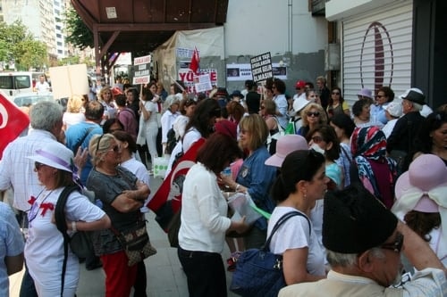 Devrim Yasamız Medeni Kanuna Sahip Çıkıyoruz Yürüyüşü - 83