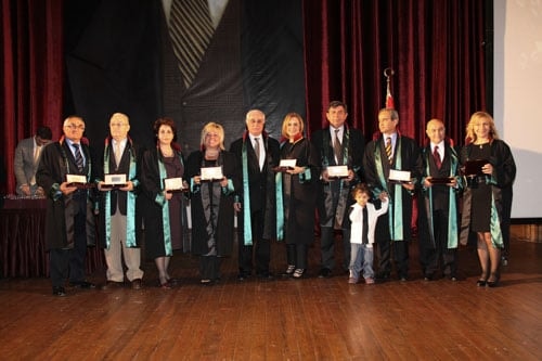 İstanbul Barosu 132. Kuruluş Yıldönümü Ve 
5 Nisan Avukatlar Günü
Etkinliklerle Kutlanmaya Başlandı - 50