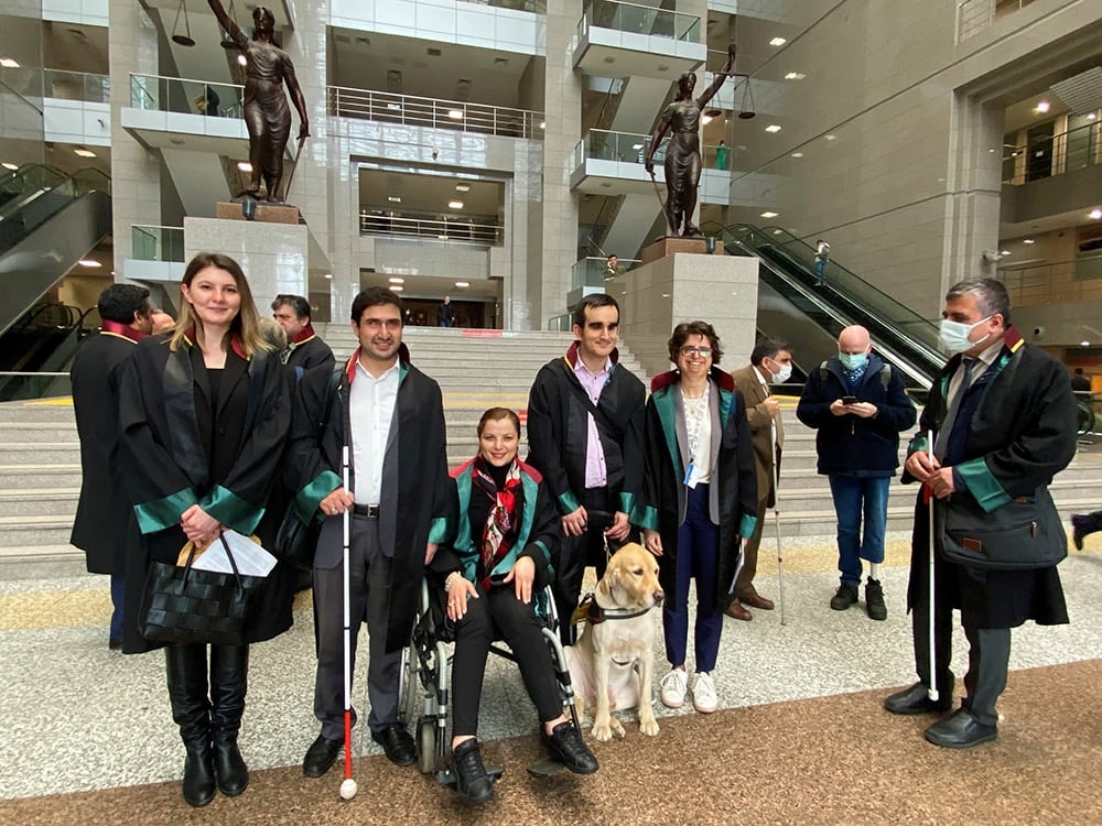 Görme Engelli Avukatlar Yok Sayılamaz - 4