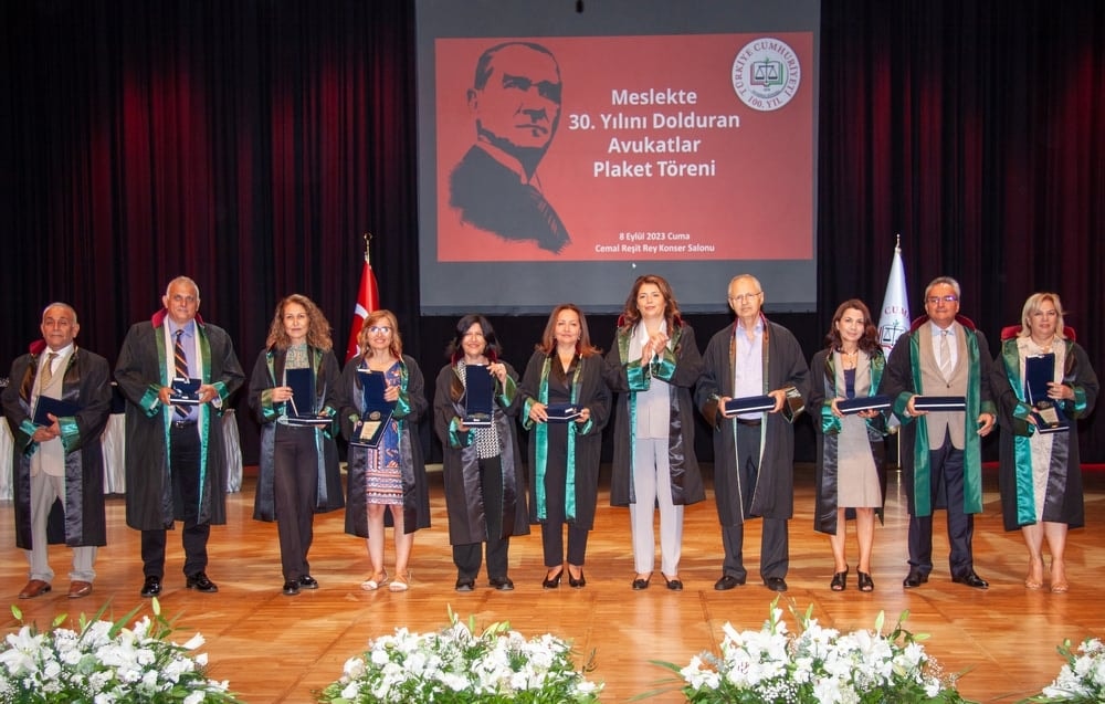 Meslekte 25, 30 ve 35 Yılını Dolduran Meslektaşlarımıza Plaket Verildi - 36