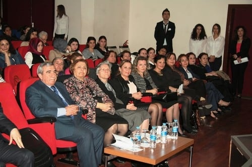 En Fazla Şiddete Sağlık Personeli Uğruyor

 - 15