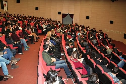 Avukatlık Stajı Mesleğin Önemine Uygun Olmaktan Uzaktır
 - 41