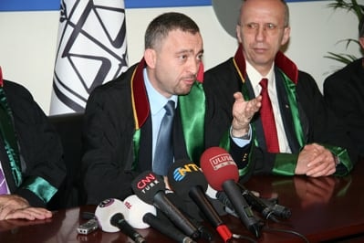 Kocasakal, “Basılmamış Kitaba Ve Avukata Baskını Ve Baskıyı Kınıyoruz”

 - 6