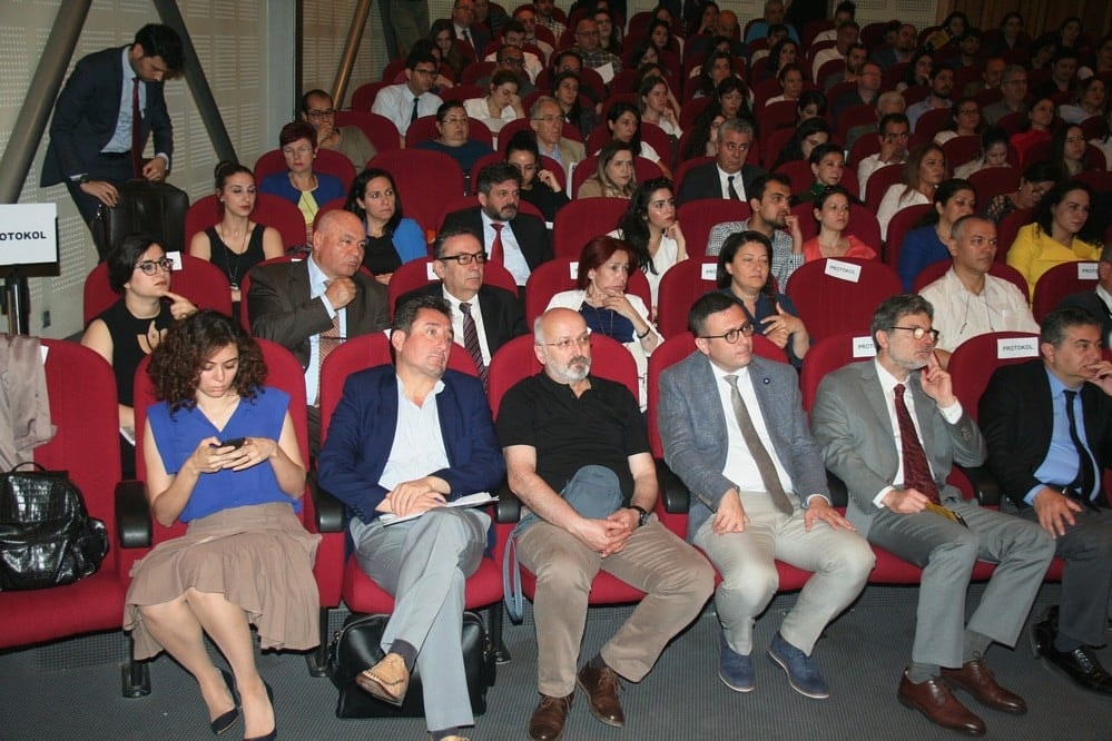 İş Hukuku ve Sosyal Güvenlik Hukukuna İlişkin Sorunlar Ve Çözüm Önerileri - 58