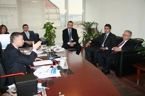 Spor Hukuku Enstitüsünden Bir Heyet İstanbul Barosunu Ziyaret Etti

 - 2