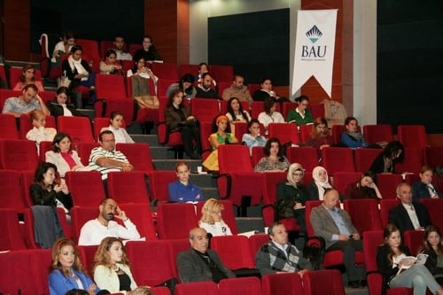 Kadın Hakları Ve Aile İçi Şiddet Konulu Sertifika Programı Devam Ediyor

 - 8