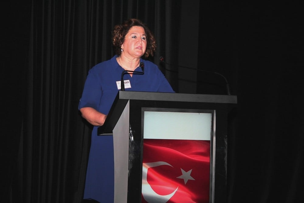 Hukuka Felsefi ve Sosyolojik Bakışlar VIII - 9