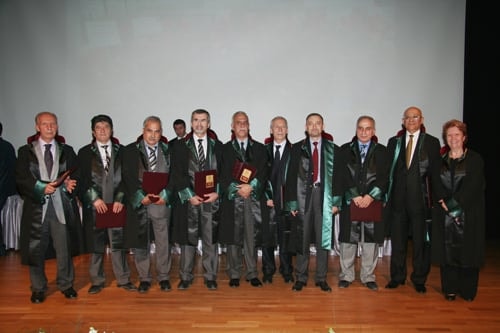 Mesleklerinde 25, 30, 35 Yılını Dolduran Toplam 693 Meslektaşımıza Plaket Verildi
 - 125