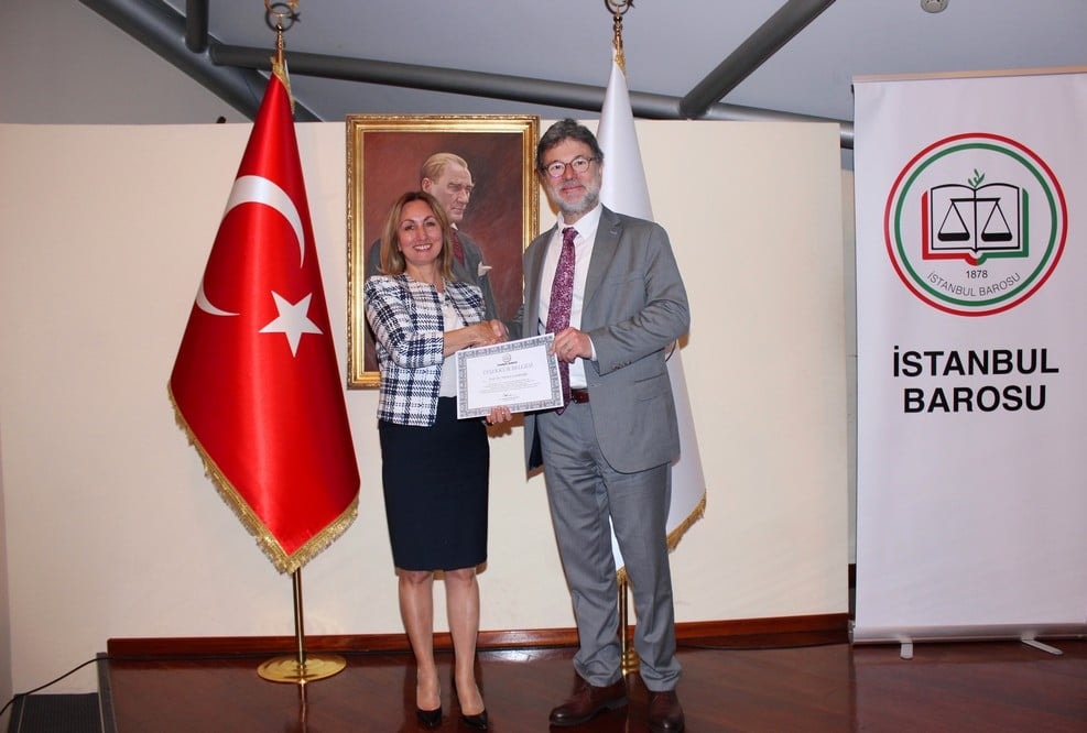 İş Hukuku ve Sosyal Güvenlik Hukukuna İlişkin Sorunlar Ve Çözüm Önerileri - 193