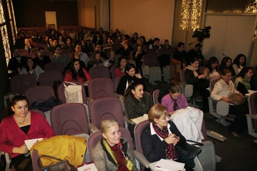 “Kadın Hakları Ve Aile İçi Şiddet” Konulu Sertifika Programı

 - 21