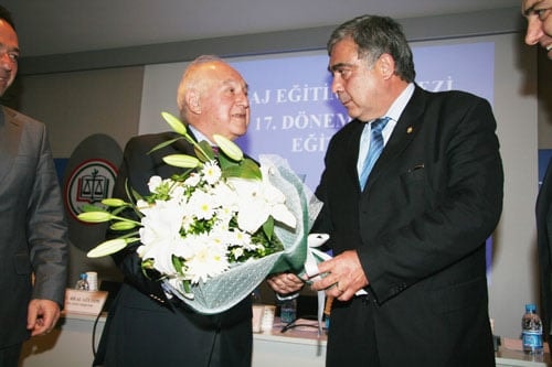 Staj Eğitim Merkezi 
17. Dönem 2009/6
Eğitim Dönemi Başladı
 - 21