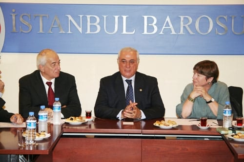 Berlin Eyaleti Adalet Bakanı Ve Beraberindeki Heyet Baromuzu Ziyaret Etti - 1