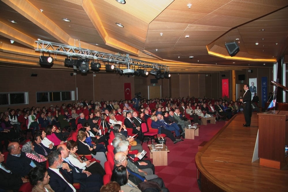 Çağdaş Yaşam Cumhuriyet Ödülü Ümit Kocasakal’a Verildi - 138