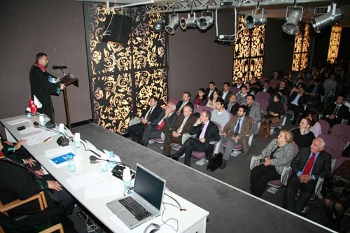 Staj Eğitim Merkezi 19. Dönem 2010/10 Eğitim Dönemi Başladı

 - 10