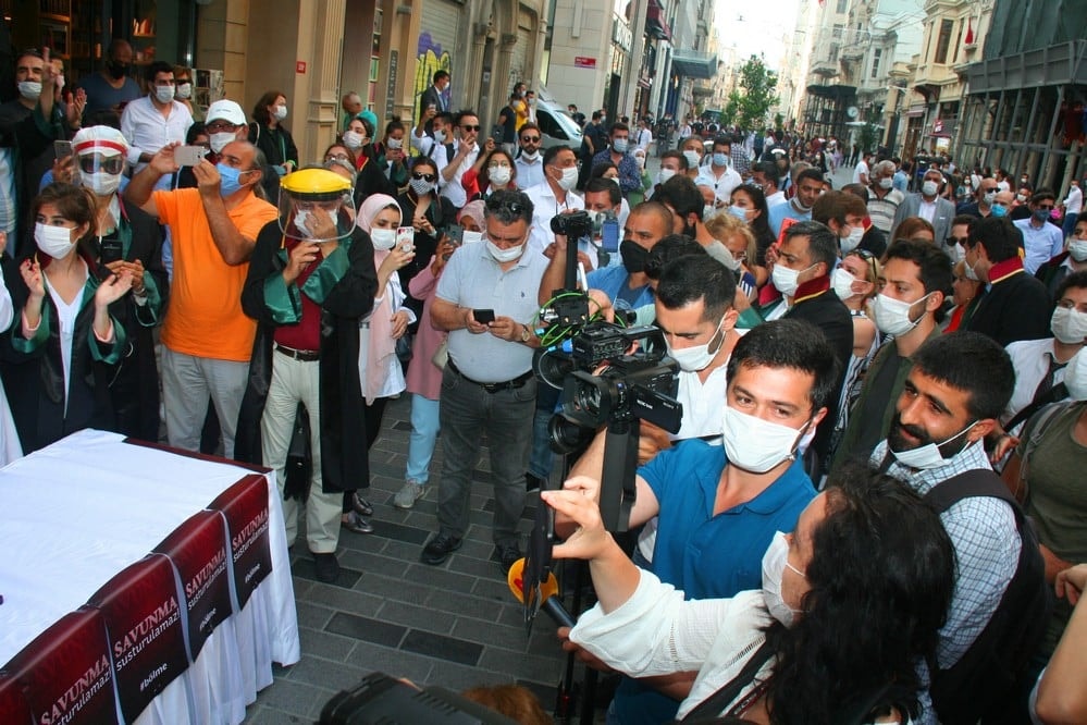 İstanbul Barosu Bütün Gruplarıyla Bir Bütündür - 10