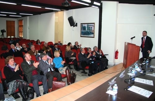 Rauf Denktaş Türk Dünyasının Kahramanıdır

 - 12