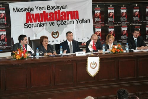 Mesleğe Yeni Başlayan Avukatların Sorunları Forumda Tartışıldı  - 34