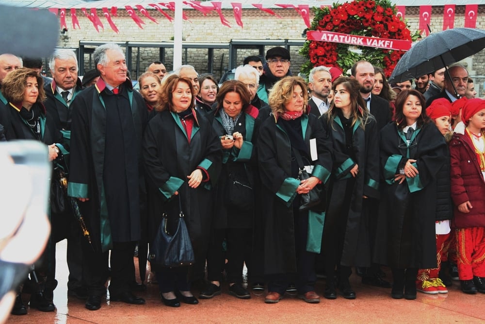 İstanbul Barosu, 23 Nisan Ulusal Egemenlik ve Çocuk Bayramında Taksim Cumhuriyet Anıtındaydı - 51