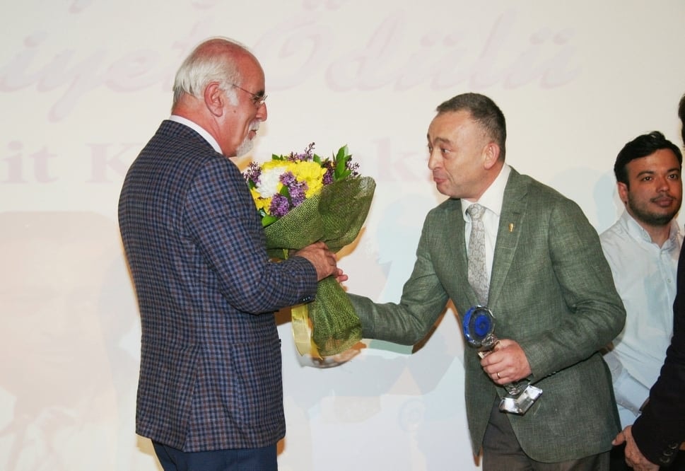Çağdaş Yaşam Cumhuriyet Ödülü Ümit Kocasakal’a Verildi - 79