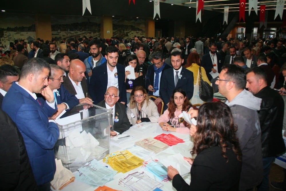 Başkan Durakoğlu Güven Tazeledi - 598