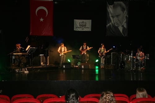 Seyyah 4 Haziran 2012'De Konser Verdi
 - 3