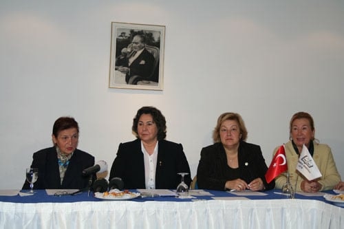 Sivil Toplum Kuruluşları:”Ülkemizi Ve 
Çocuklarımızı Korumaya Kararlıyız”
 - 4