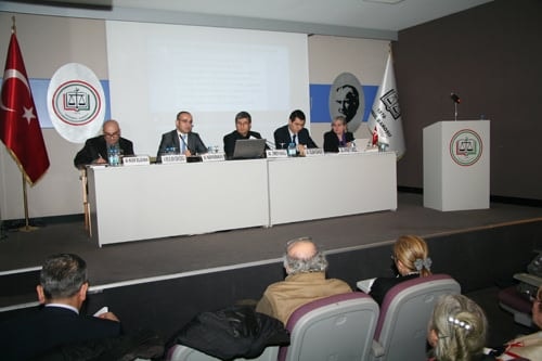 Avukata Yönelik Baskı Vatandaşa Yapılmış Sayılır

 - 38