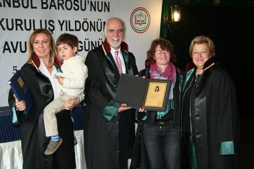 Hukuk Devleti Tesis Edilene, Yargı Bağımsız Olana Kadar, Bedeli Ve Pahası Ne Olursa Olsun Bu Mücadeleyi Birlikte Sürdüreceğiz - 38