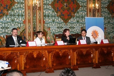 Türk Sosyal Hukukunda Özürlüler-Engelliler Bm Engelli Haklarına İlişkin Sözleşmeye Uyum

 - 12