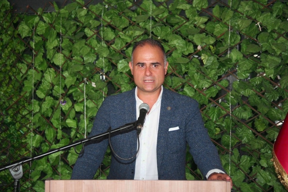 CMK ve Spor Hukuku Eğitimin Tamamlayanlara Sertifika Verildi - 2