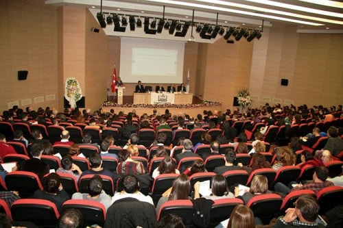 Hukuk Eğitimi Büyük Bir Kaosa Sürüklenmiştir - 39