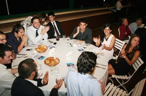 İstanbul Barosu Dış İlişkiler Merkezi İle Avrupa Genç Hukukçular Derneği 10. Hukuk Yaz Okulu Kutlaması Yapıyor
 - 10