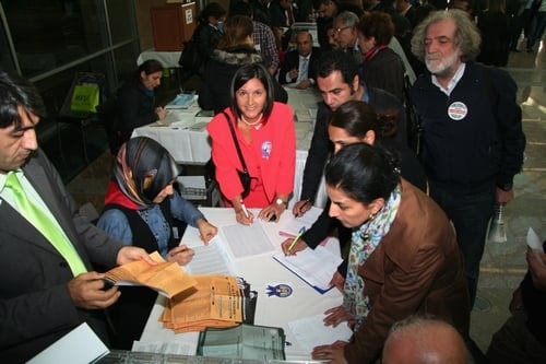 Ümit Kocasakal İstanbul Barosu Başkanlığına Yeniden Seçildi 

 - 307