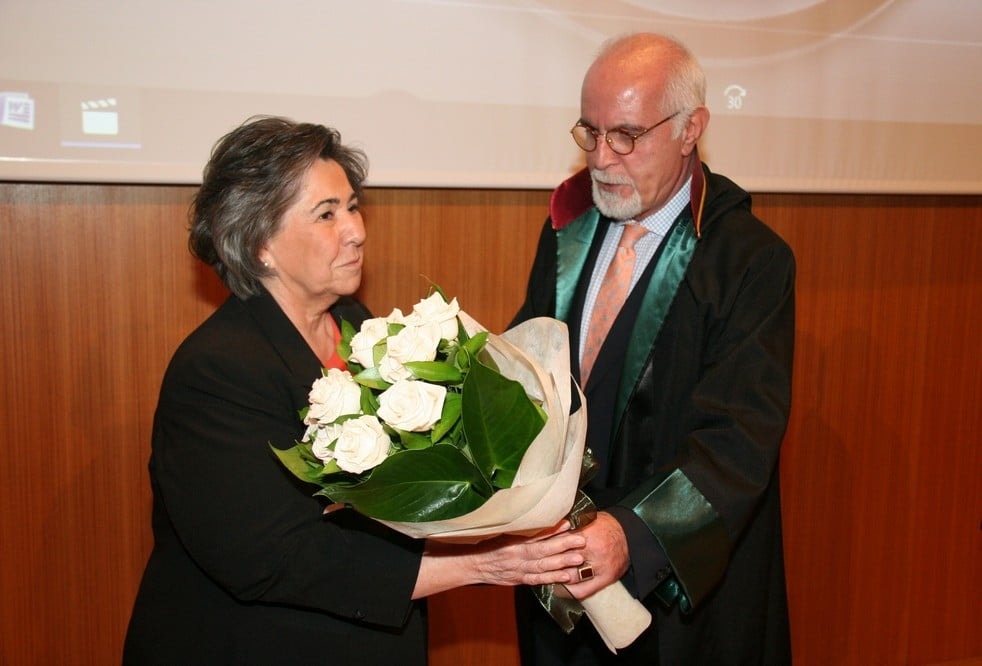 2018 Mahmut Esat Bozkurt Hukuk Ödülü Av. Nazan Moroğlu’na Verildi - 3