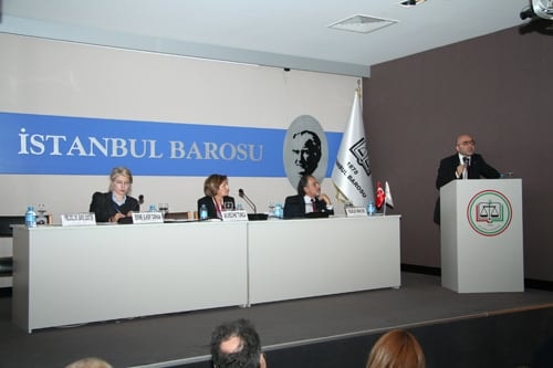 Devrim Yasalarının İçi Boşaltılıyor

 - 15