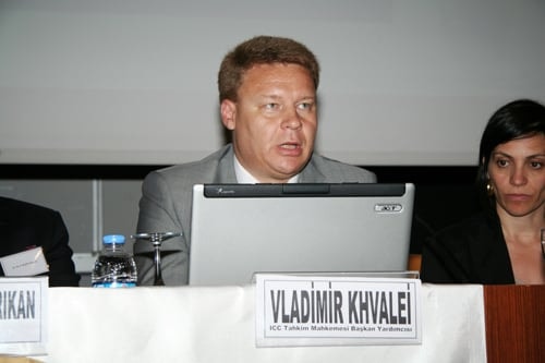 Uluslararası Tahkim Uygulamaları Ve Türkiye - İstanbul Barosu - Tbb Ortak Etkinliği - 33