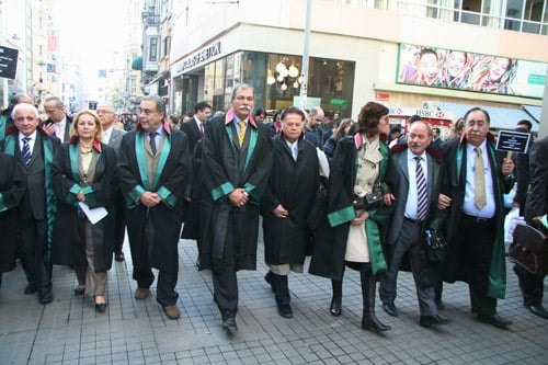 Barolar “Yargıya Ve Ülkeye Sahip Çıkma” Yürüyüşü Yaptılar - 52