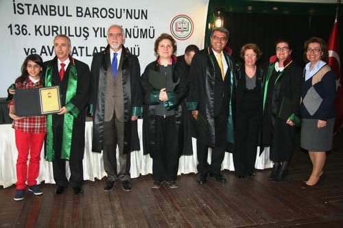 Hukuk Devleti Tesis Edilene, Yargı Bağımsız Olana Kadar, Bedeli Ve Pahası Ne Olursa Olsun Bu Mücadeleyi Birlikte Sürdüreceğiz - 284