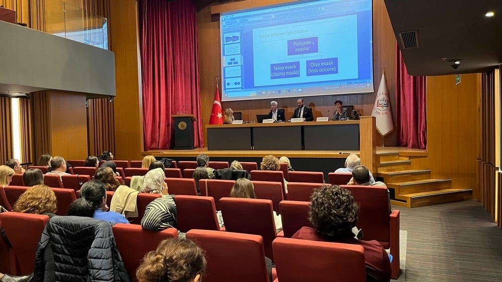 Sağlık Hukuku Eğitimi - 13