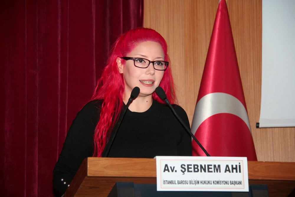 Türkiye’nin İlk “Yapay Zekâ Çağında Hukuk Raporu” Yayınlandı - 2