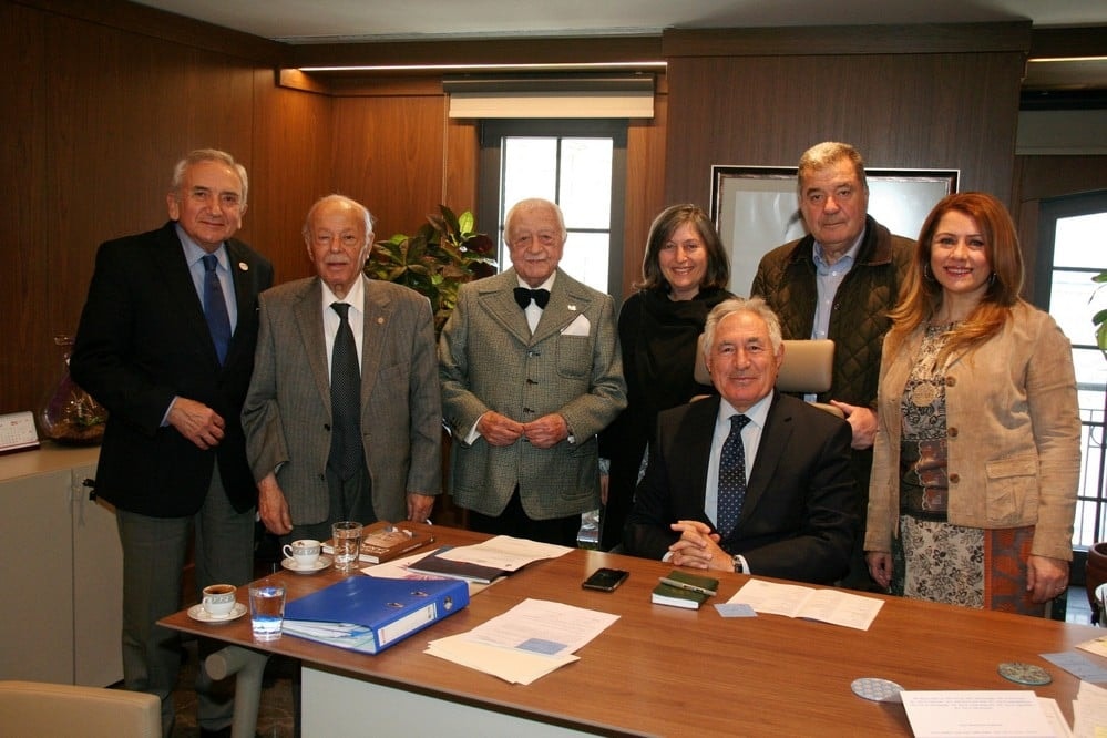 Geçmişten Geleceğe Avukatlık - 10