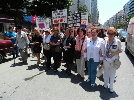 Devrim Yasamız Medeni Kanuna Sahip Çıkıyoruz Yürüyüşü - 23