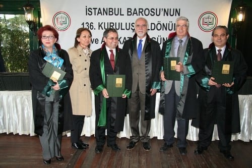 Hukuk Devleti Tesis Edilene, Yargı Bağımsız Olana Kadar, Bedeli Ve Pahası Ne Olursa Olsun Bu Mücadeleyi Birlikte Sürdüreceğiz - 273