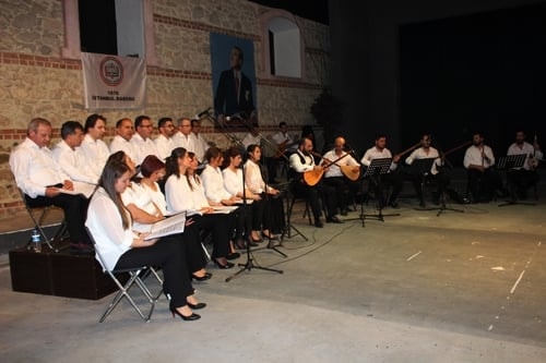 Türk Halk Müziği Topluluğumuzun Konseri
 - 4