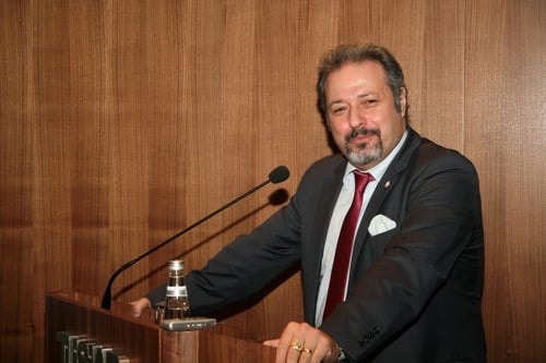 Yatırım Kuruluşlarına İlişkin Spk Düzenlemeleri

 - 10