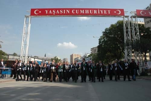 Savunma Susturulamaz Mitingi Yapıldı

 - 13