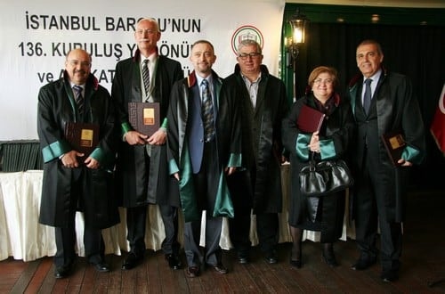 Hukuk Devleti Tesis Edilene, Yargı Bağımsız Olana Kadar, Bedeli Ve Pahası Ne Olursa Olsun Bu Mücadeleyi Birlikte Sürdüreceğiz - 343