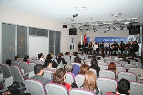 Türk Halk Müziği Koromuz Atatürk’Ün Sevdiği Eserleri Seslendirdi
 - 13