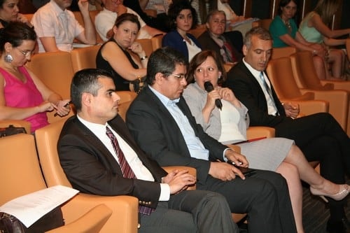 Sermaye Piyasası Kanununda Halka Açık 
Şirketlerle İlgili Suç Ve Yaptırımlar

 - 43